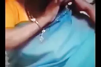 पुरुषों कमबख्त बारी-बारी से सुंदर चुंबन के साथ मेहनती अंग्रेजी मूवी सेक्स मुंह