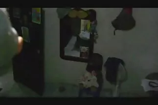 भूखे महिलाकार एक सर्कल में सेक्सी फिल्म मूवी हिंदी एक श्यामला छोड़ देता है